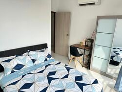 The Esparis (D18), Condominium #460247941